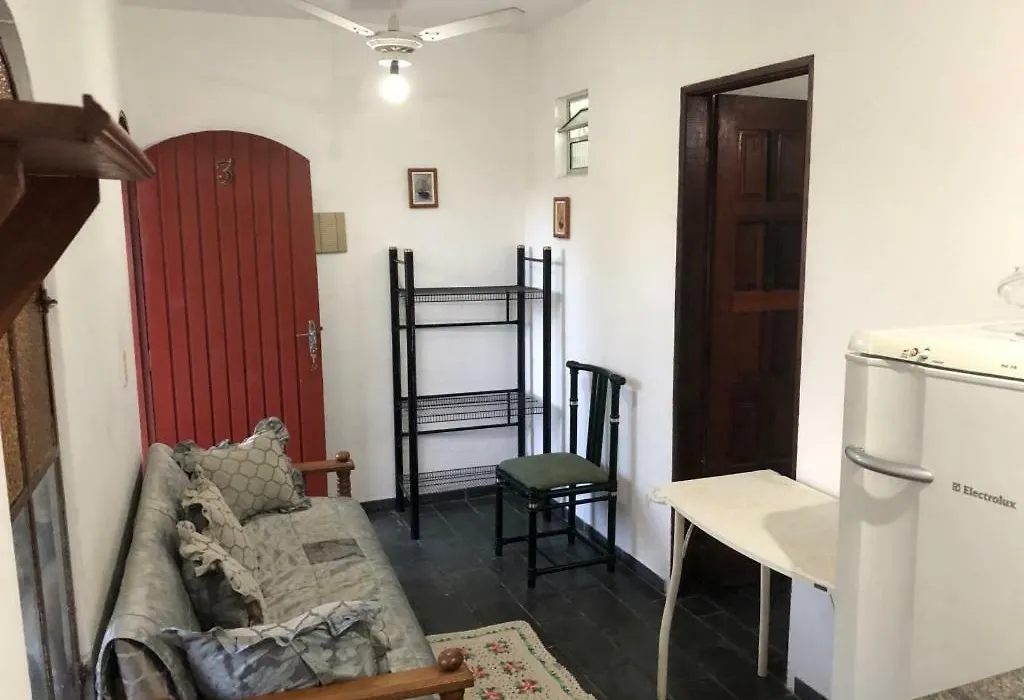 Apartamento na Enseada-1